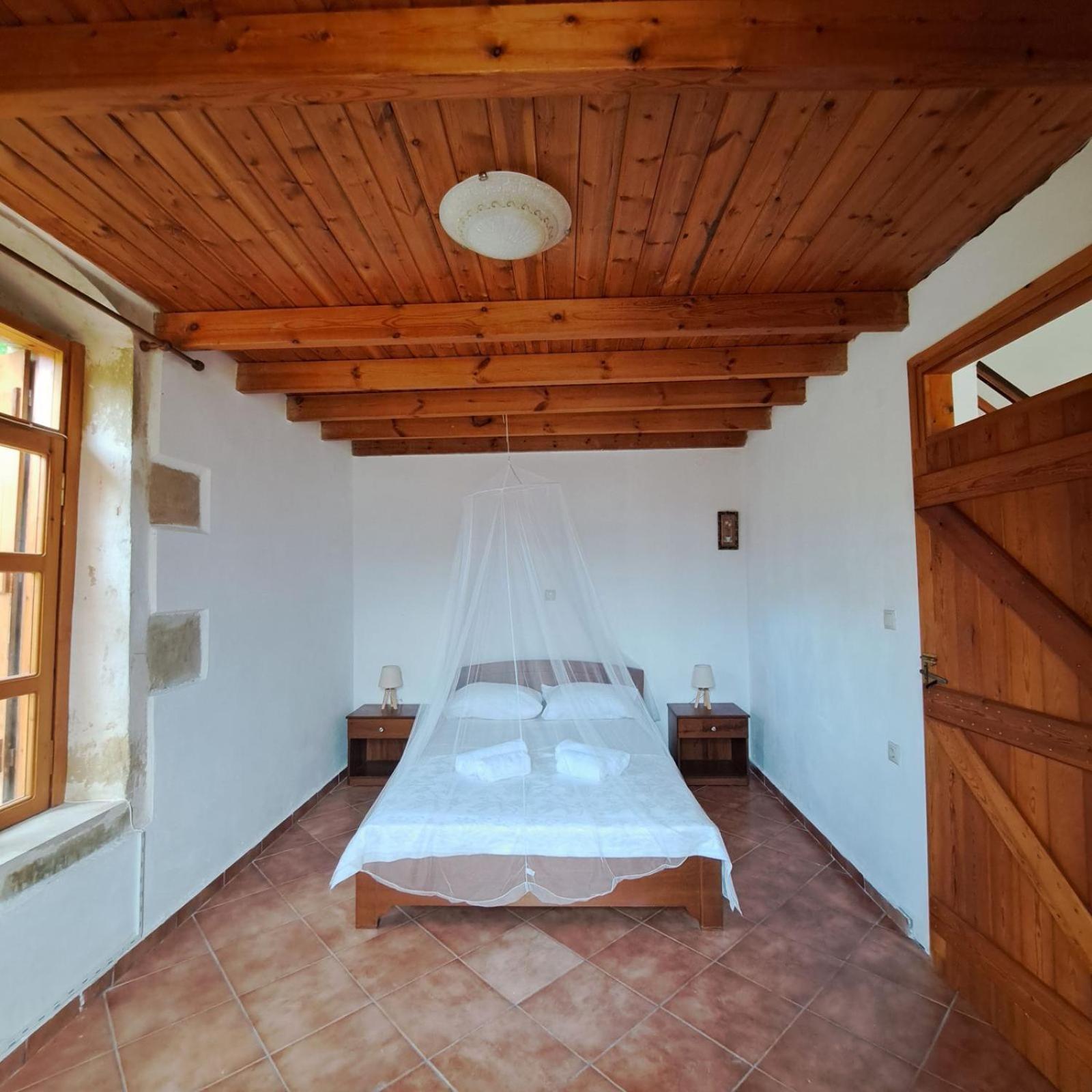 Villa Nama Kissamos Exterior photo